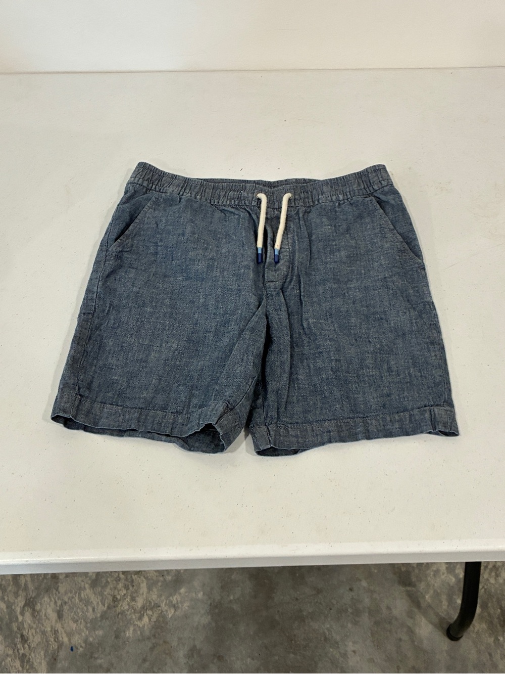 Gap Kids Boys Size Large 10-11 Husky Chambray Denim Easy Shorts Pull On